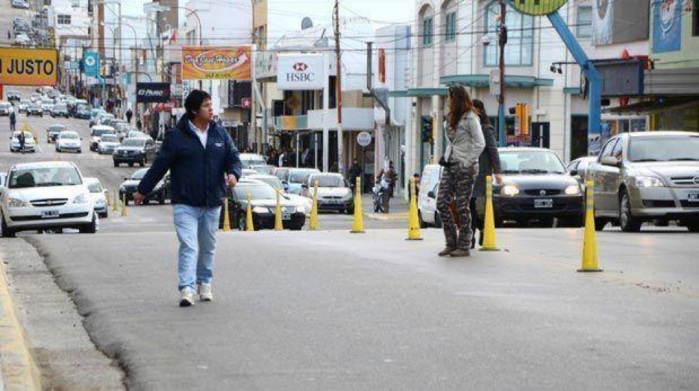 Concejal sugiere eliminar los colectivos de la San Mart�n