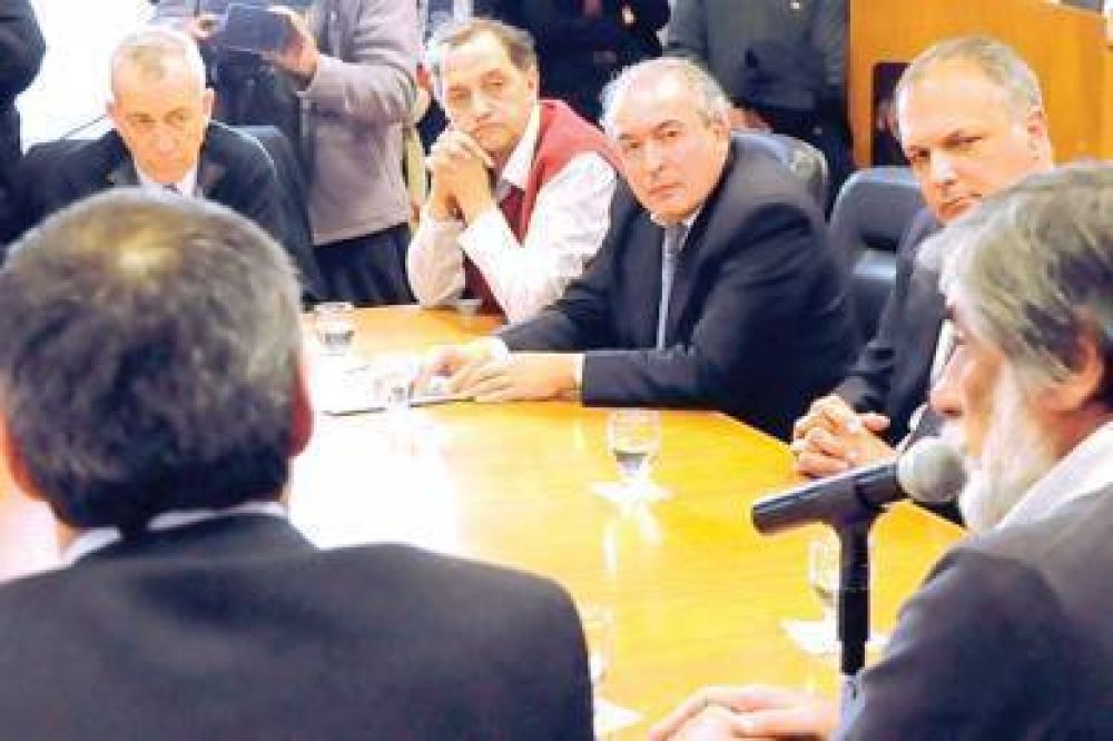 Se llev� a cabo la adjudicaci�n de la Obra de Repotenciaci�n del Acueducto Lago Musters