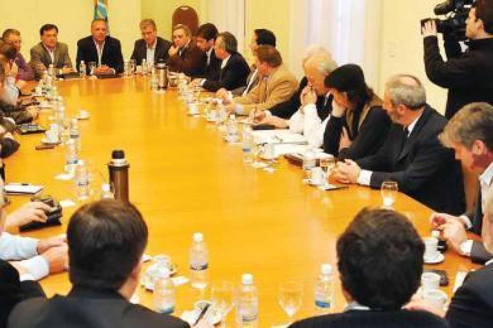 El Gobierno organiz� su agenda de trabajo en funci�n de la veda electoral