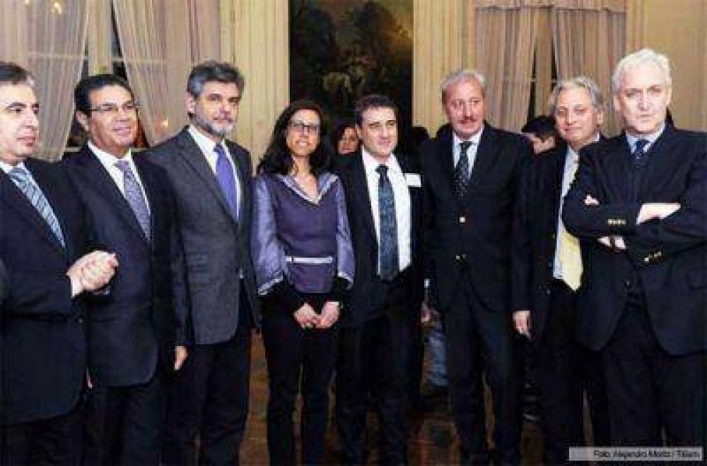 Filmus llam� al PRO a debatir antes de las elecciones primarias
