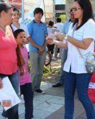 Taller sobre alimentaci�n saludable en centros de la comunidad