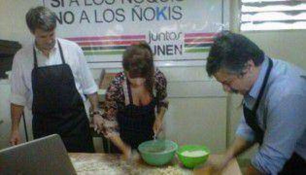 Candidatos de UNEN, con las manos en la masa