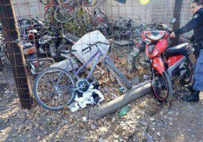 Muri� abandonado tras ser atropellado en Plottier 