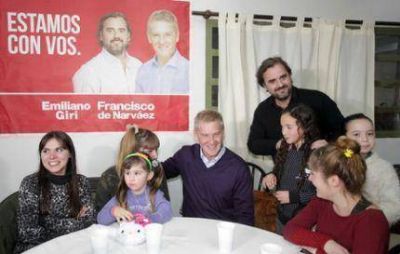 Giri acompa�� a De Narv�ez y Scioli a reuni�n con 600 j�venes