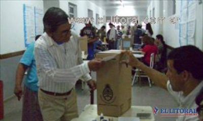Para restar votos a los oponentes en las urnas, los frentes batallan en la Justicia