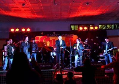 Segunda edici�n de Santa Cruz Cumbia