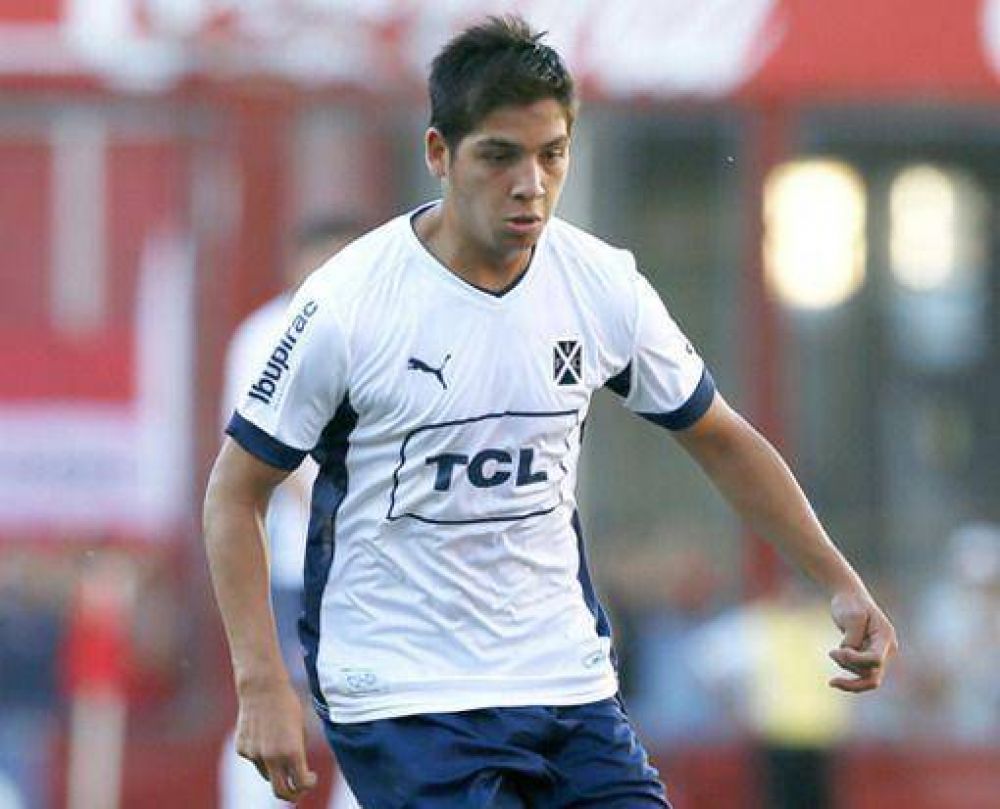 Mart�n Ben�tez est� muy cerca de jugar en River a pedido de Ram�n