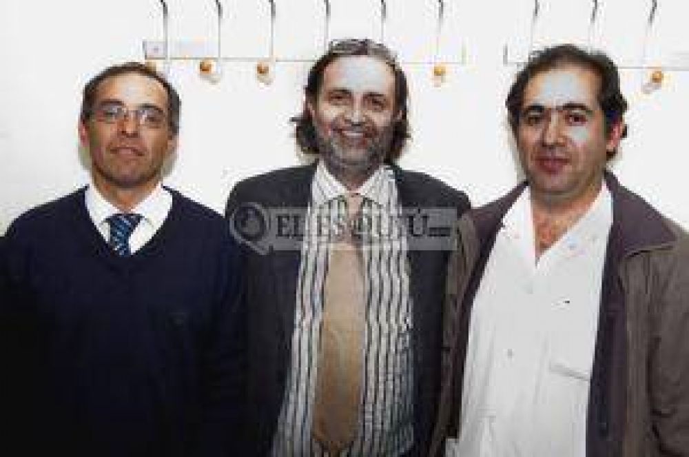 Profesionales locales realizaron con �xito el segundo implante coclear