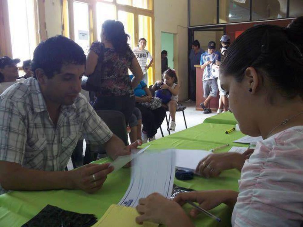 Inserci�n laboral de beneficiarios de programas de empleo en empresas del medio