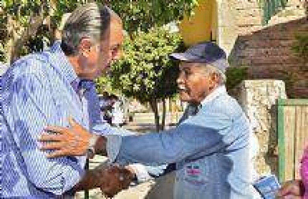 Rodolfo Urtubey: �El 11 de Agosto vamos a derrotar a la fuerza del atraso�