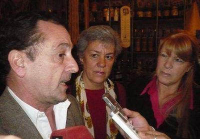 Stolbizer y Guti�rrez duro al oficialismo.	