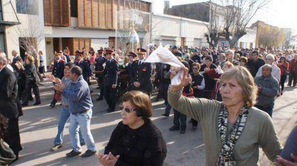 Multitudinario cierre de la fiesta de la Virgen del Carmen 