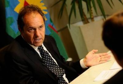 Scioli: "D�jense guiar por las decisiones que yo tomo, no por conjeturas"
