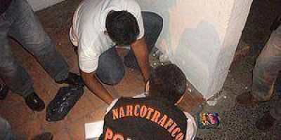 Aprehendieron a dos j�venes con droga