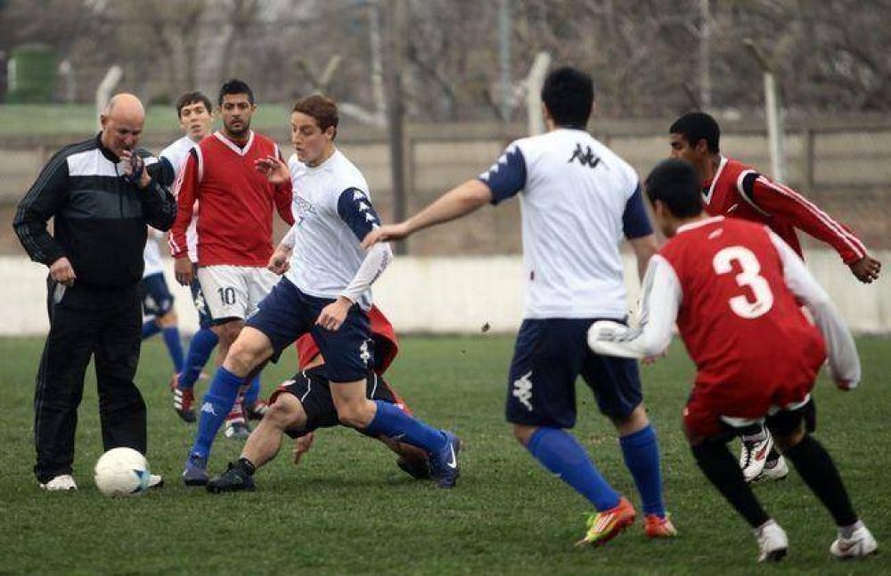 M�s f�tbol para Alvarado