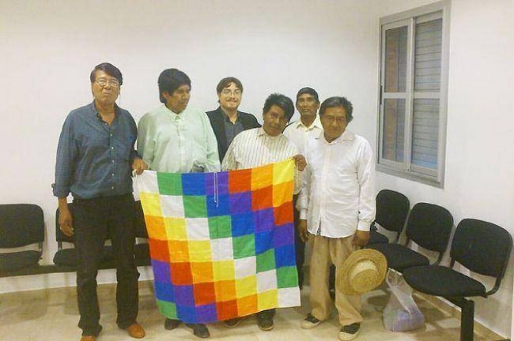 Ratifican la propiedad comunitaria de una reserva ind�gena en Miraflores