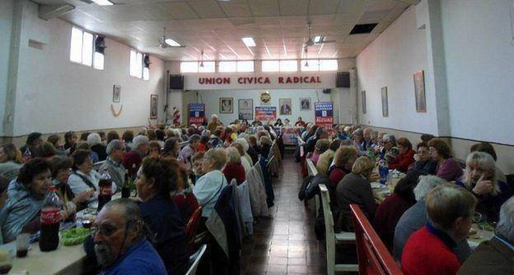 Los candidatos de Stolbizer y Alfons�n presentaron propuestas