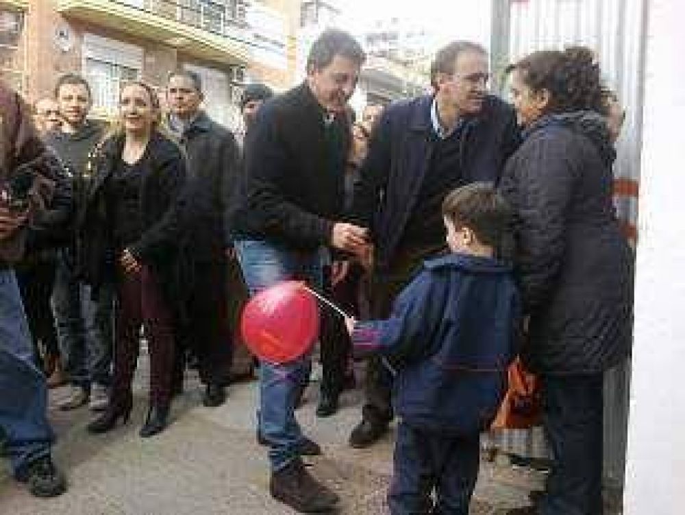Massa: �Peleamos contra todo el aparato Provincial y Nacional�