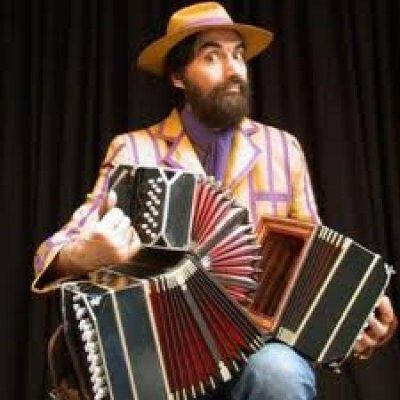 Hugo Varela, luego de 5 a�os vuelve a Bariloche con �33 Son mejores�