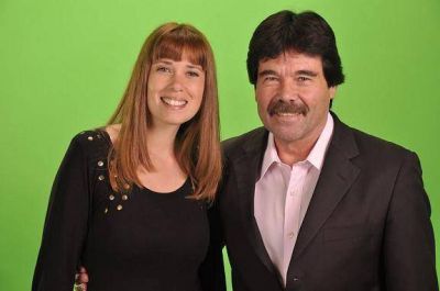 DINA FERN�NDEZ: "NUESTRO PROYECTO ES ESTAR CON LA GENTE, ACOMPA�AR A LA GENTE"