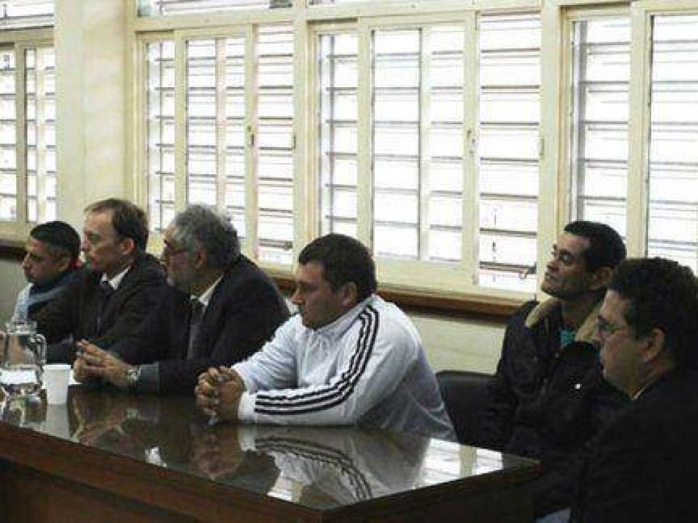 Acordaron diferentes penas para los acusados de asesinar a un joven en Paran�