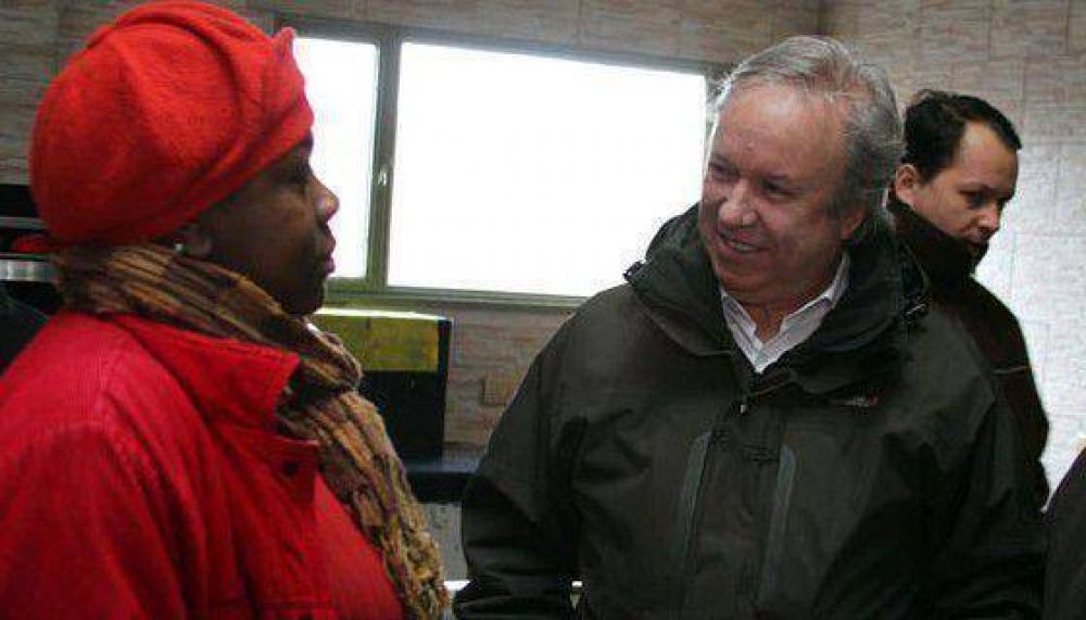 La interpelaci�n �es una payasada� del Frente para la Victoria y La C�mpora, que no le trae �soluciones a la gente�