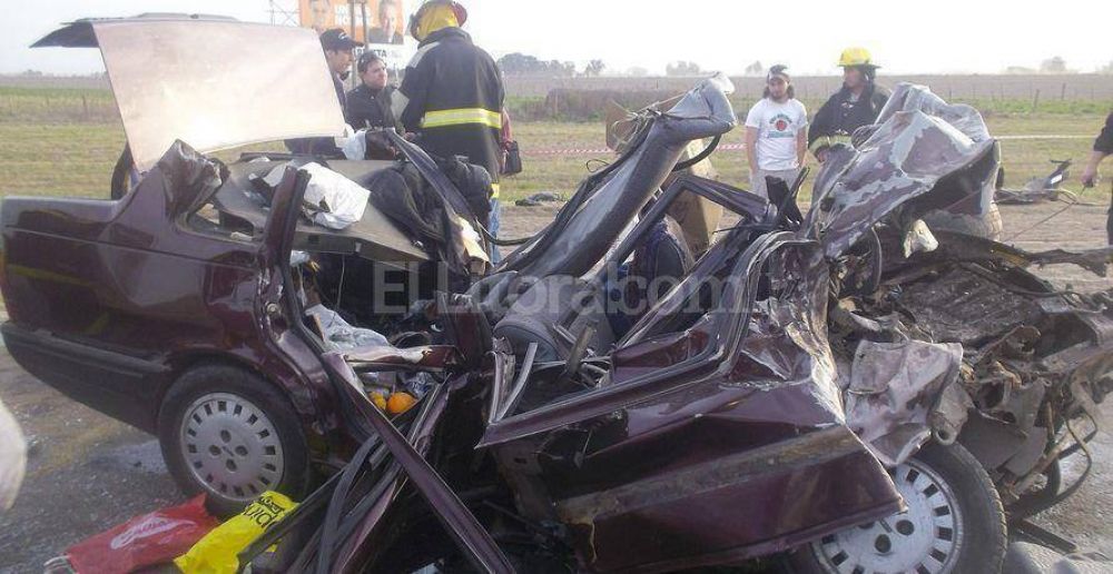 Tres muertos en un accidente en San Genaro