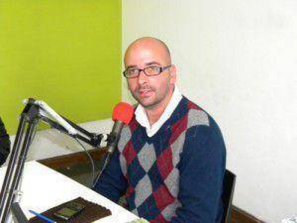 Diego Yanson, precandidato a Concejal en segundo lugar por el FPV: Nosotros vemos que Saladillo tiene un progresismo bobo que avanza a placer de una persona y no de de un colectivo de funcionarios, dirigentes y sociedad
