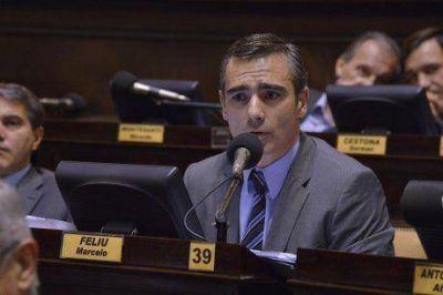 En Coronel Su�rez presentan la lista de candidatos a diputados provinciales del FPV