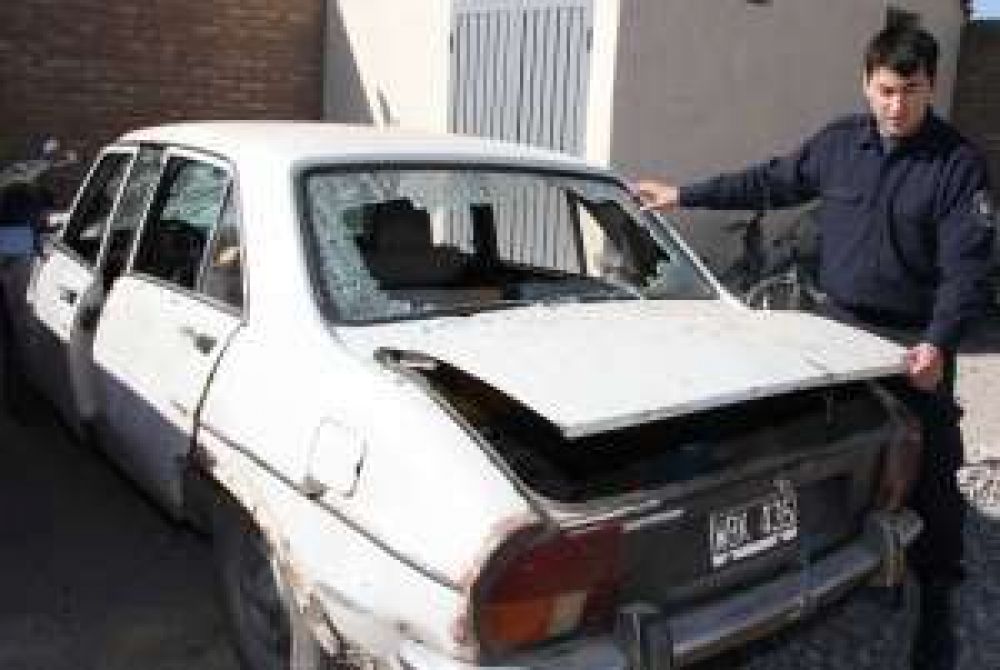 Cae por abusar de una ni�a y da�ar el auto de su familia