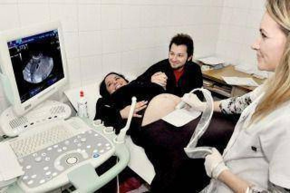 Buenos Aires adecuar� la ley de fertilizaci�n y no habr� l�mite de edad para realizar el tratamiento