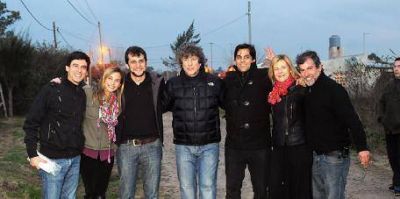 Sorpresiva visita de Amado Boudou a Barrio Aeropuerto