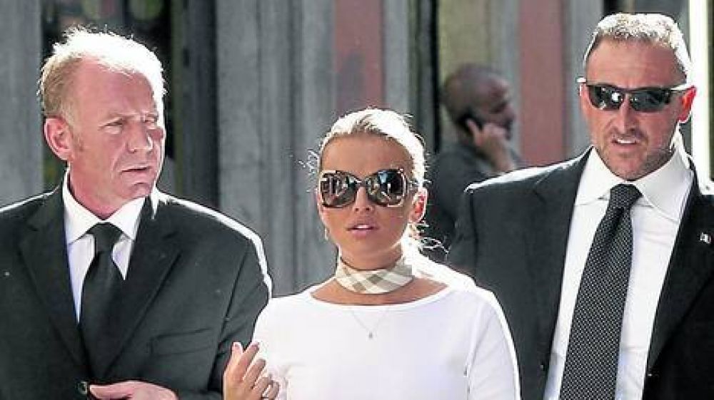 Italia, en vilo por un fallo judicial sobre Berlusconi