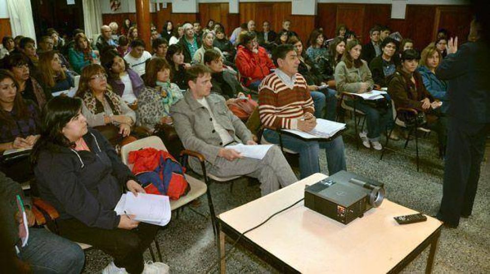 En Comodoro faltan autoridades de mesa
