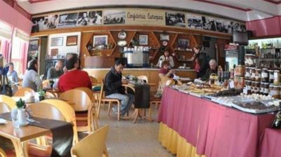 Cumple 100 a�os La Europea, cuna del Festival de Folklore de Cosqu�n