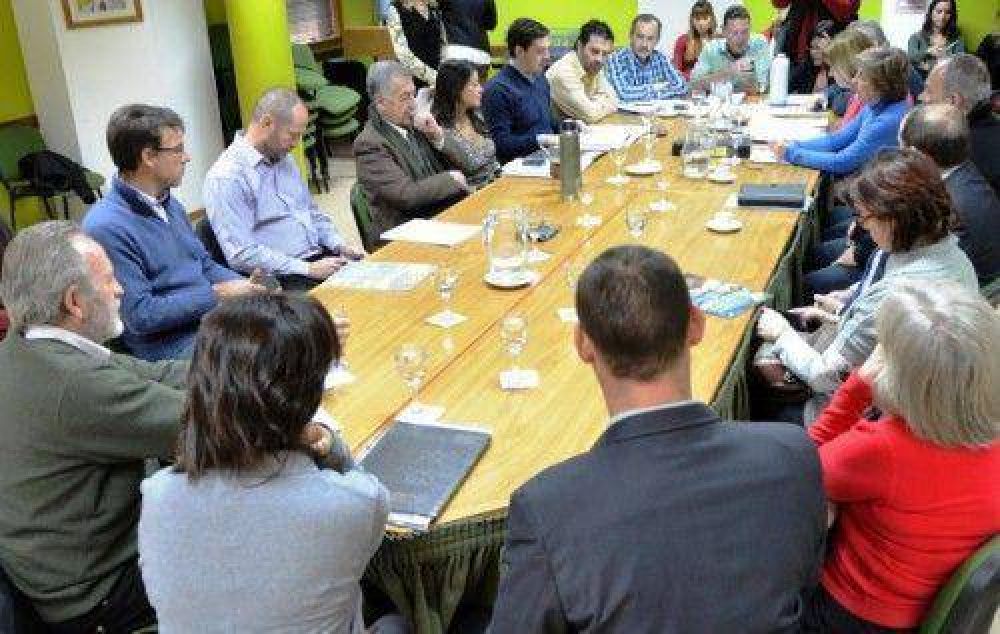 Apuran creaci�n de fondo especial para el turismo