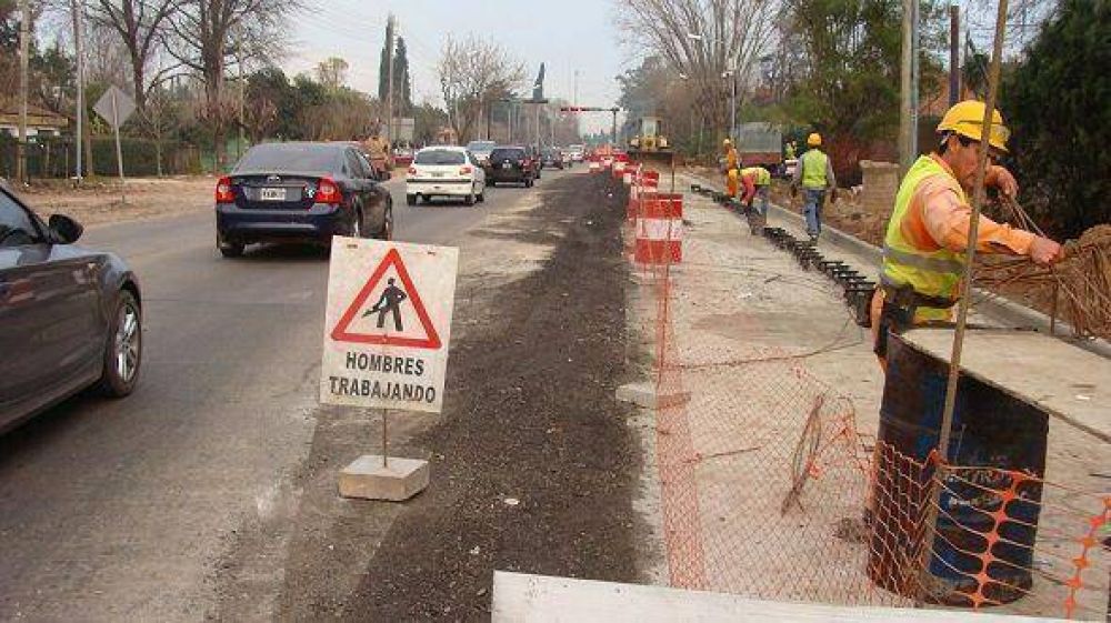 Avanza la obra de pavimentaci�n y ensanche de la avenida Henry Ford
