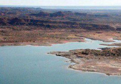 Verifican la obra del acueducto Los Barreales 