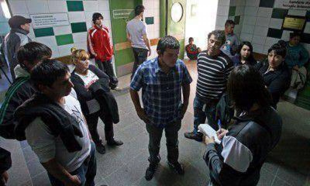 Imputaci�n y prisi�n domiciliaria para el polic�a que mat� a un joven en Guaymall�n