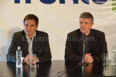 Gustavo L�pez: "Para una Salta m�s justa e inclusiva hay que apostar por los nuevos hombres como los Posadas"