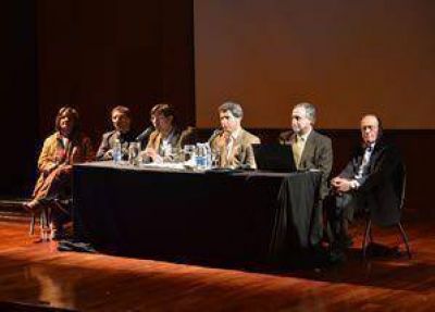  Buscan financiamiento para obras de infraestructura rural