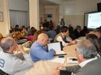 Reuni�n de trabajo del DE y precandidatos del vecinalismo