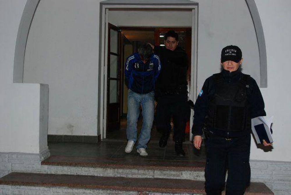 Fue detenido por violar a su hija y a su sobrina