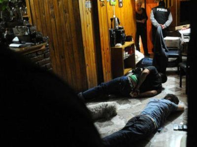 Detienen a un l�der de la barra de Central ligado a la red de Los Monos