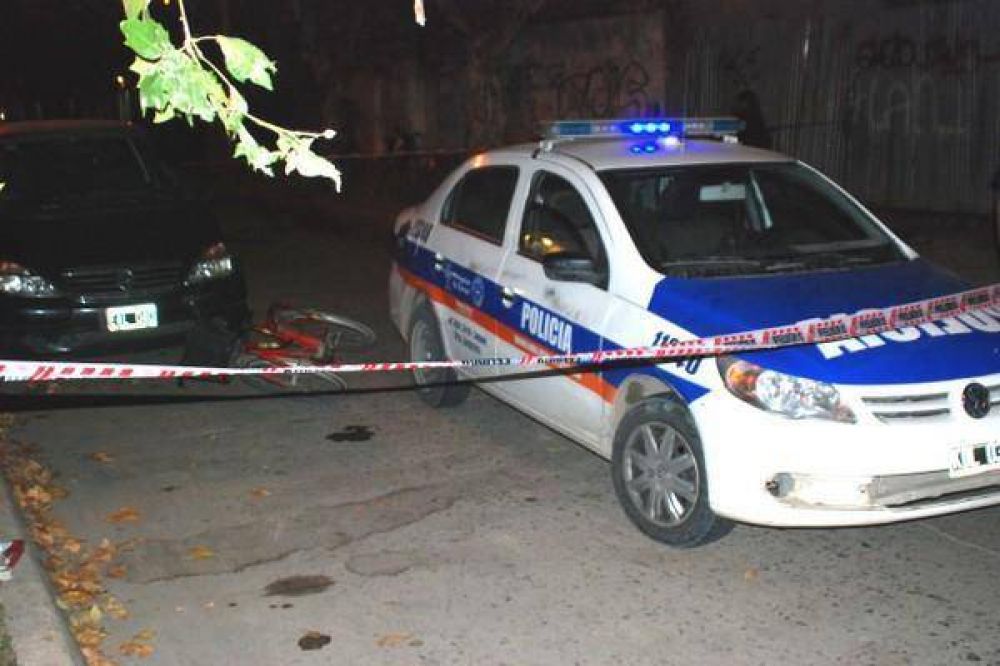 Asesinaron de once pu�aladas a un gendarme en Lima