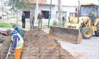 Contin�a la repavimentaci�n en avenida Intendente de la Sota