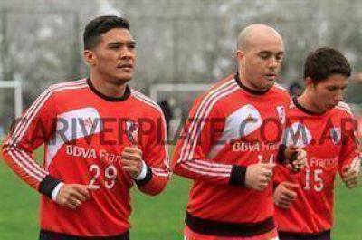Teo se entren� por primera vez en River, aunque ni �l ni Fabbro jugar�n el domingo