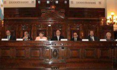 La Corte pidi� m�s presupuesto para aumentar salarios