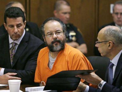 Mil a�os de prisi�n para el violador de Cleveland