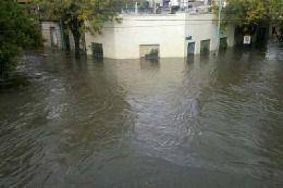 Denuncia penal a Macri y sus ministros por las inundaciones en Saavedra